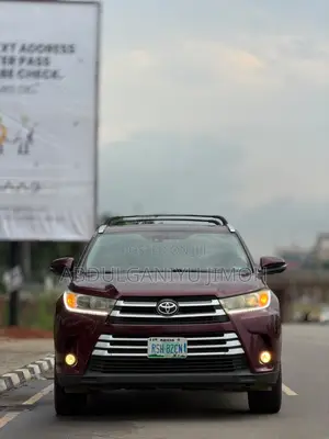 Toyota Highlander 2016 Maroon