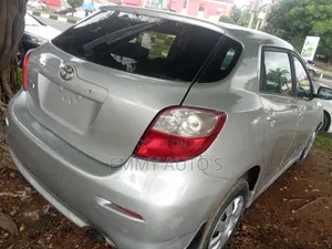 Toyota Matrix 2010 Silver