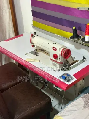 Industrial Sewing Machine