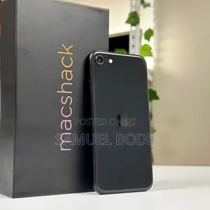 Apple iPhone SE (2020) 64 GB Black