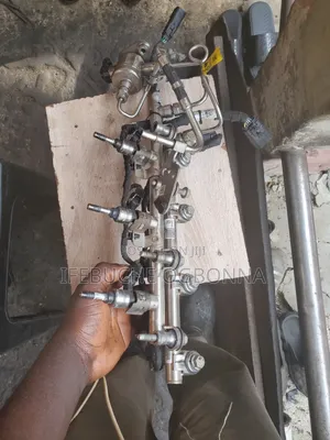 Engine Nozzle GMC Terrain/ Pressure Pump 4 Plugs 2010