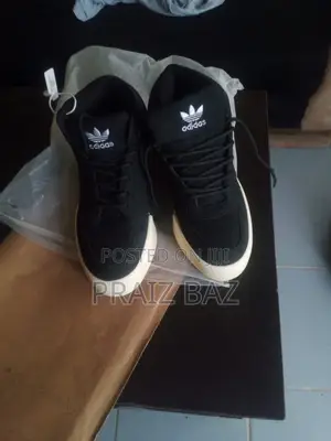 Adidas Drop Top Sneakers