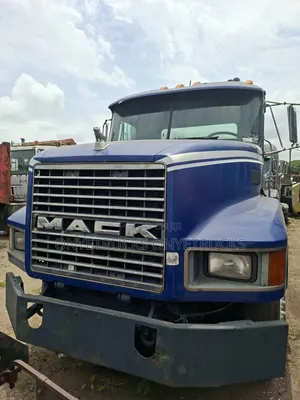 Tokunbo CH600 Mack Ten Tyres Head Truck Superb Rotor Engine Spring Sus