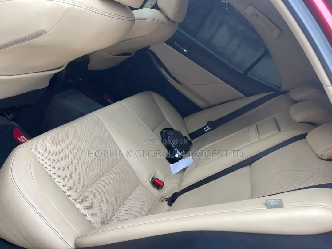 Lexus LS 2014 Red