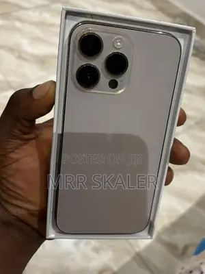 Apple iPhone 14 Pro Max 256 GB Gold