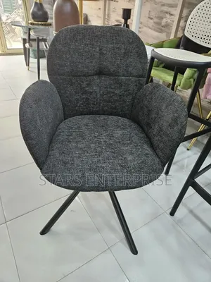 Swivel Chair / Modern Visitors Chair.
