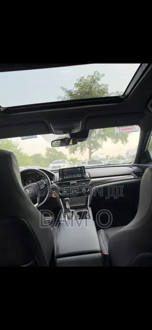 Honda Accord Sport (1.5L 4cyl Turbo 6M) 2019 White