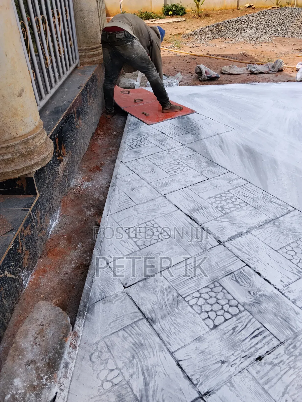 Blue-Ray Construction