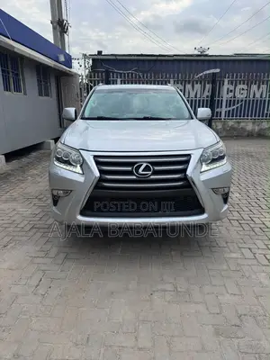 Lexus GX 460 Luxury 2016 Silver