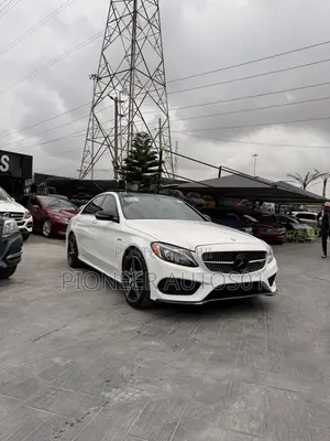 Mercedes-Benz C-Class C 43 4MATIC AMG (C205) 2017 White