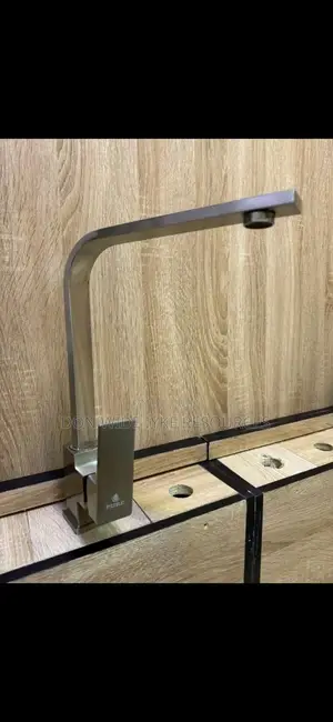 Black Anti Rust Squre Sink Mixer (L-Shape)