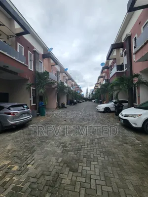 4bdrm Duplex in Tulip Estate, Chevron for rent
