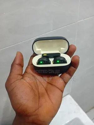 Remax Wireless Microphone