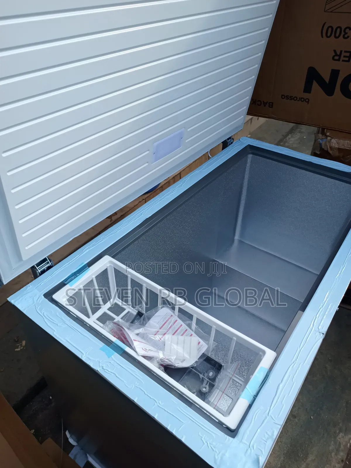 AEON 302L Chest Freezer | ACF300GK