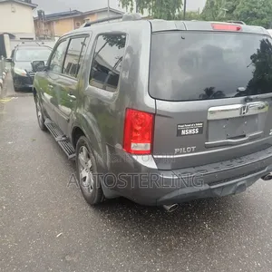 Honda Pilot 2011 Gray