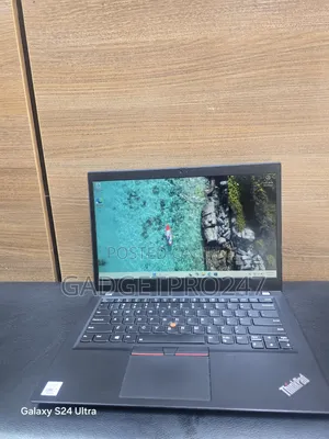 Laptop Lenovo ThinkPad T14s Gen 1 16GB Intel Core i7 SSD 256GB