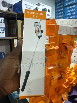 Selfie Stick With Light