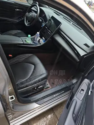 Toyota Avalon 2022 Silver