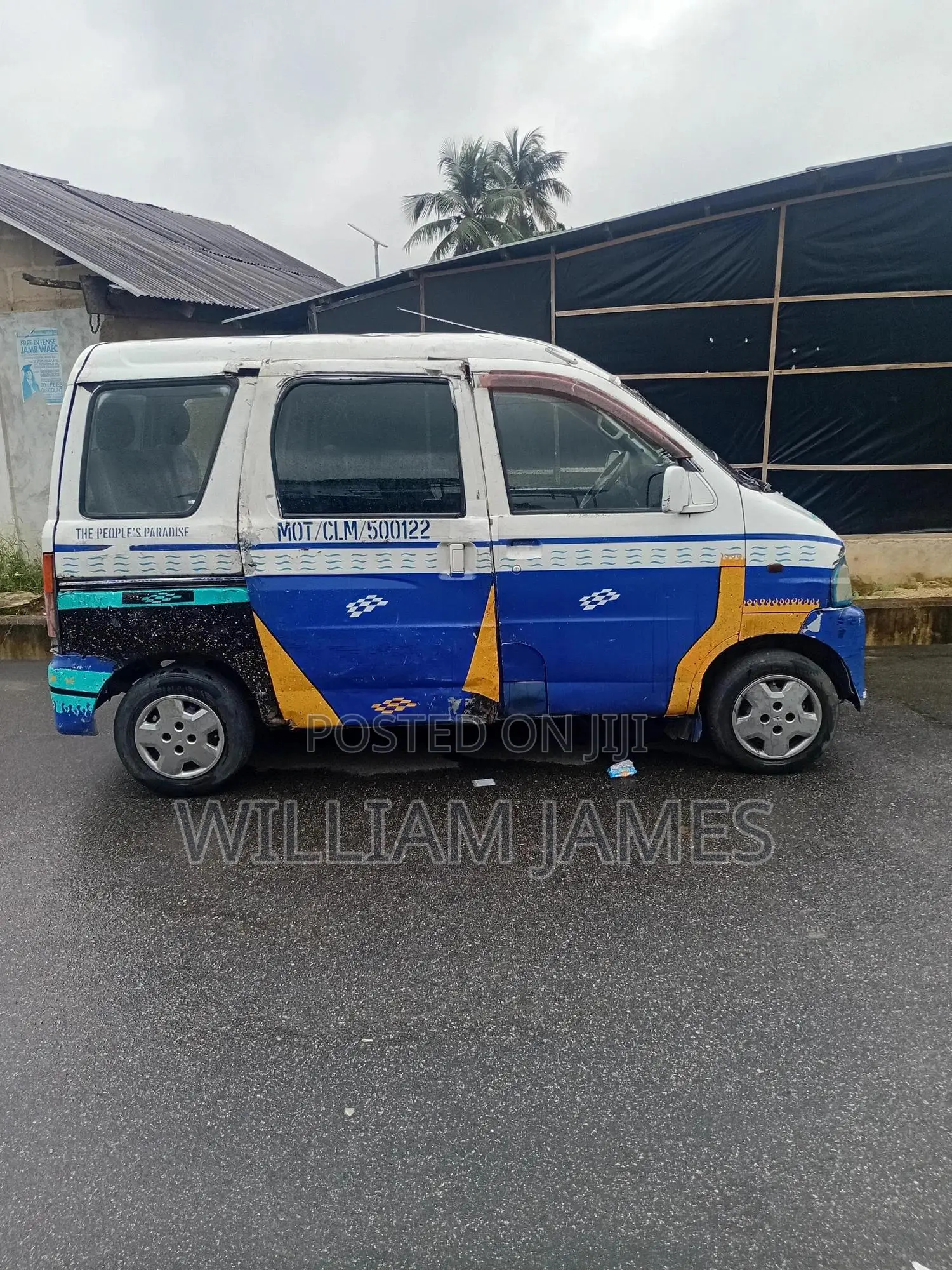 Daihatsu Hijet 2022 Blue
