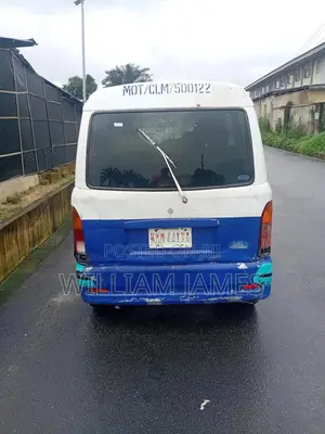 Daihatsu Hijet 2022 Blue