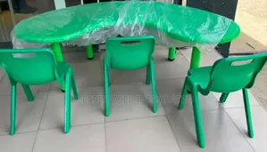 Children Reading Table