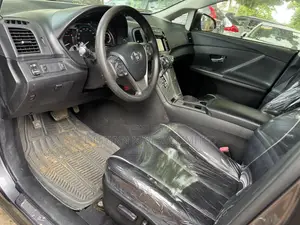 Toyota Venza XLE AWD V6 2013 Gray