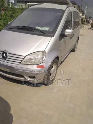 Mercedes-Benz Vaneo 2004 Silver