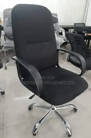 Boss Swivel Office Chair