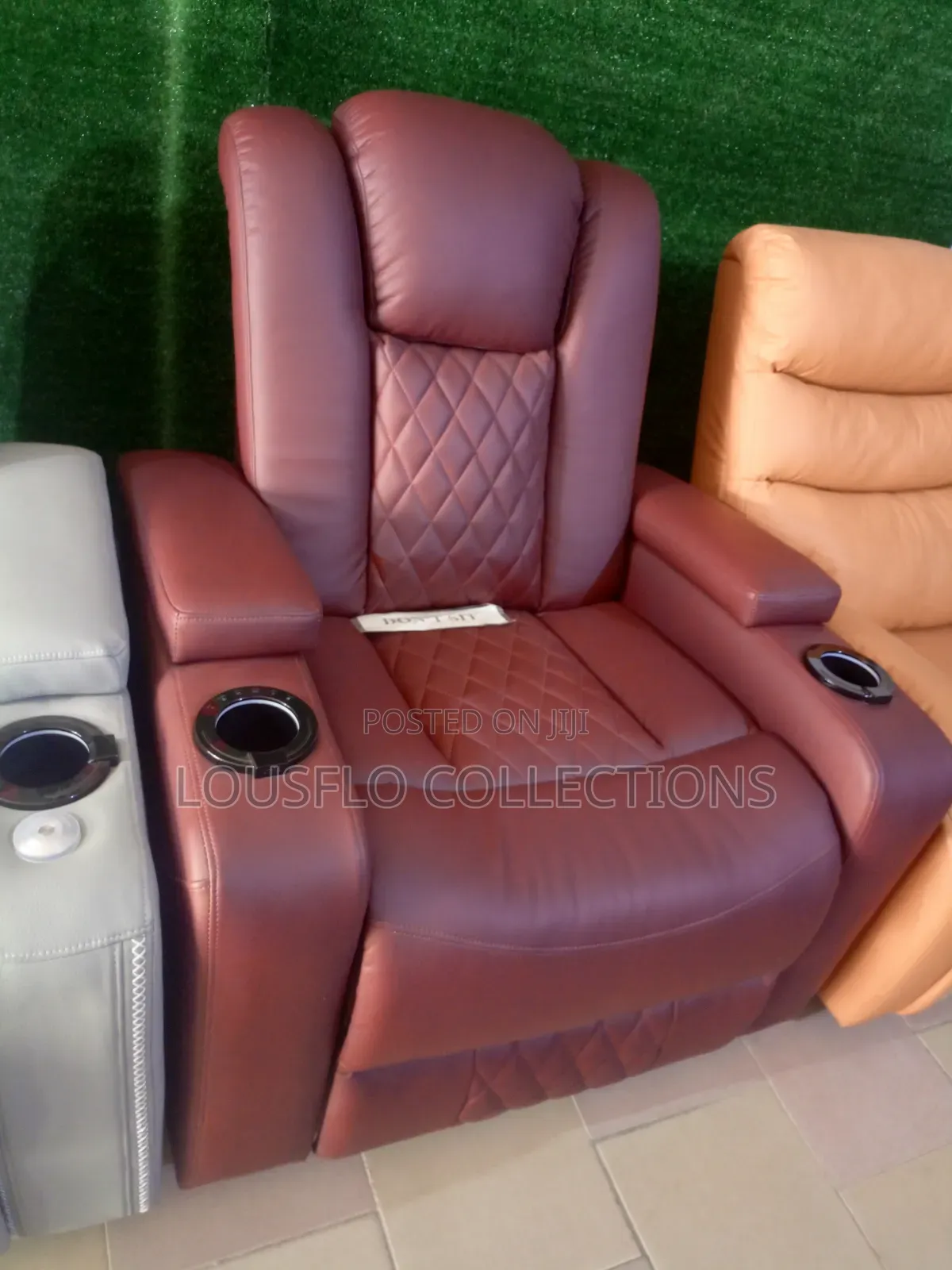 Your Quality Electronic Power Reclining Theater Leather Sofa Wit Light