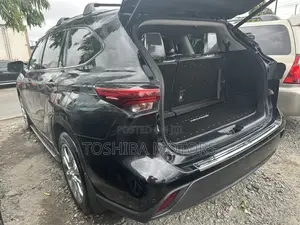 Toyota Highlander Platinum 2022 Black