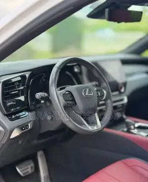 Lexus RX 350 F SPORT Design AWD 2025 White