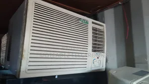 Foreign Used Bluegate 1.5hp Low Voltage  Copper Condenser Window AC