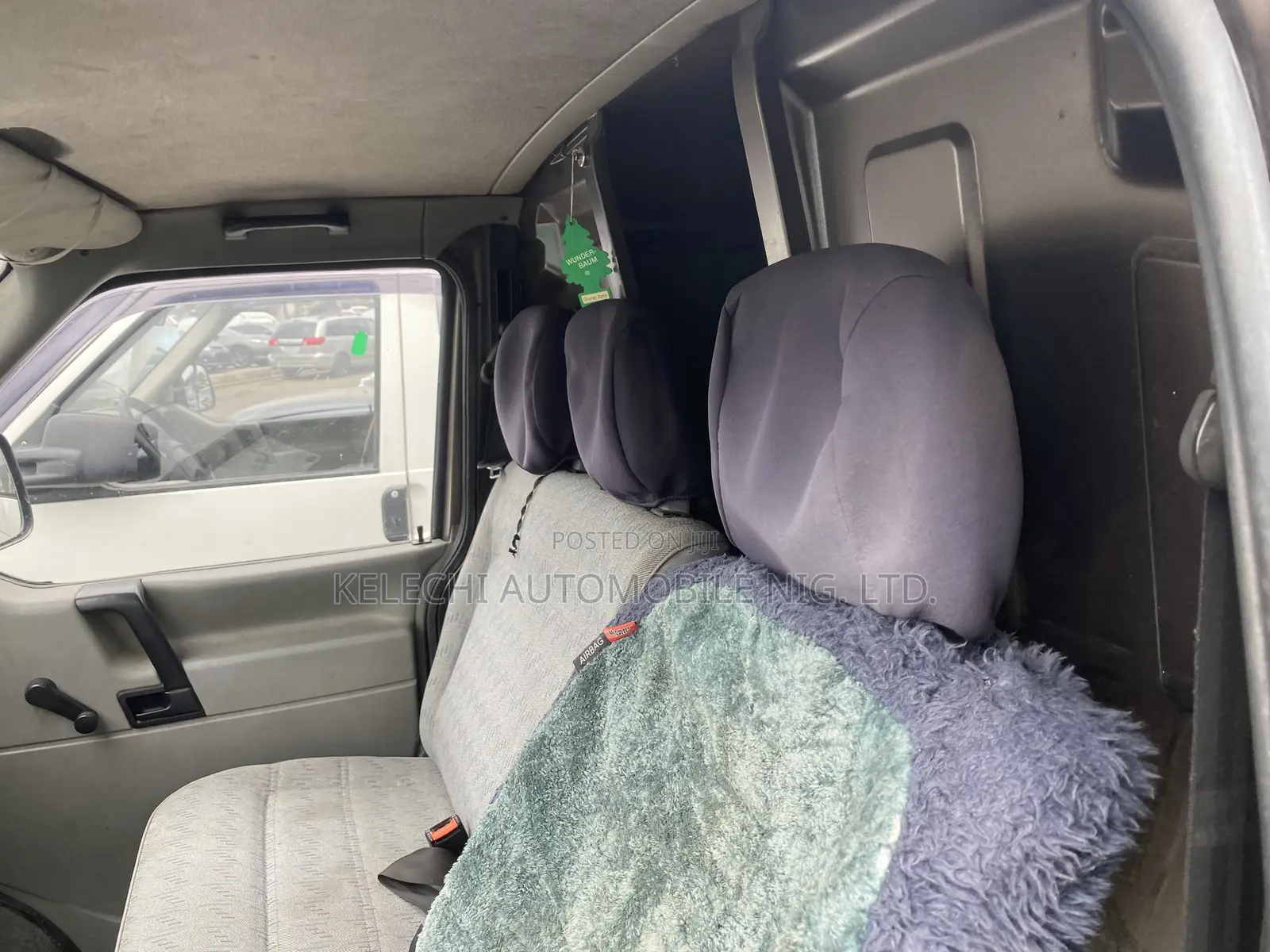 Volkswagen Transporter 2004 Brown