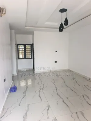 2bdrm Bungalow in Part Time, Bwari / Bwari for rent