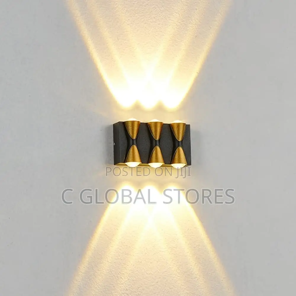 Gold Design Fence Light