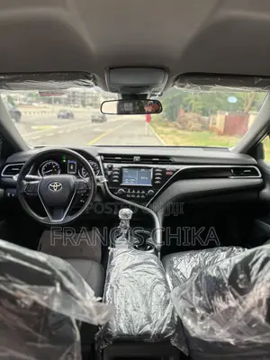 Toyota Camry 2018 White