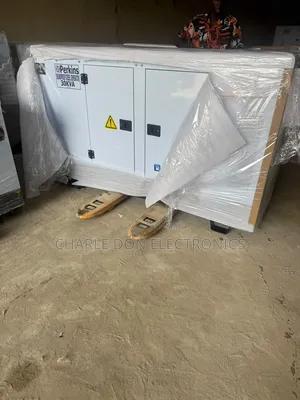Original Perkins 30kva Diesel Soundproof Generator