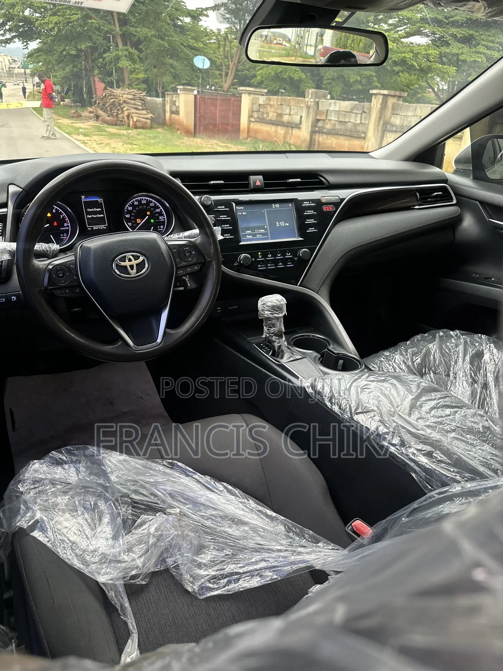 Toyota Camry 2018 White