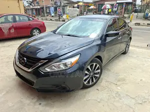 Nissan Altima 2017 Gray