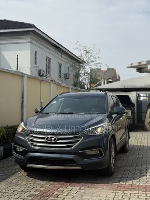 Hyundai Santa Fe 2017 Gray