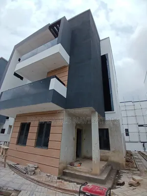 5bdrm Duplex in Asokoro for sale