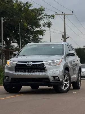 Toyota Highlander 2015 Silver