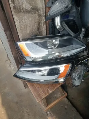 Set of Head Light Volkswagen Jetta 6 2013