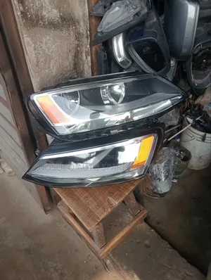 Head Light Jetta 6 2013