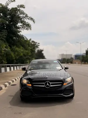 Mercedes-Benz C300 Sport 4dr AWD 4Matic Sedan (2.0L 4cyl 7A) 2015 Black