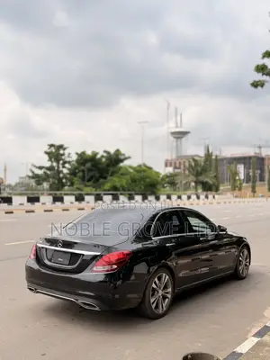 Mercedes-Benz C300 Sport 4dr AWD 4Matic Sedan (2.0L 4cyl 7A) 2015 Black
