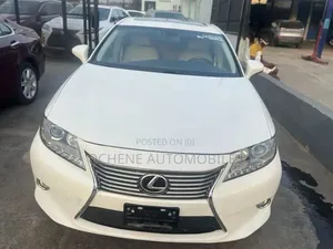 Lexus ES 2014 White