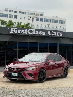 Toyota Camry 2018