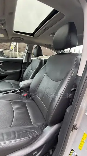 Hyundai Elantra 2014 Silver