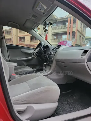 Toyota Corolla 2012 Red